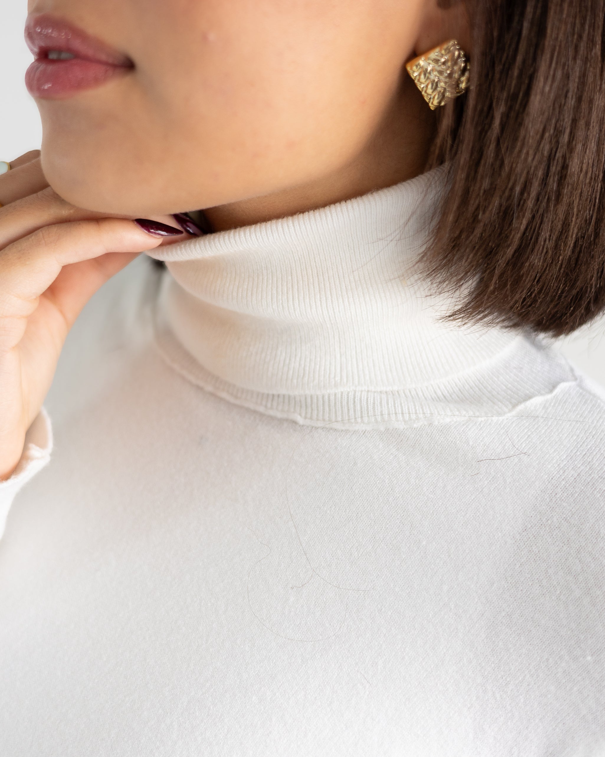 Everyday High-Neck Pullover in Off-White