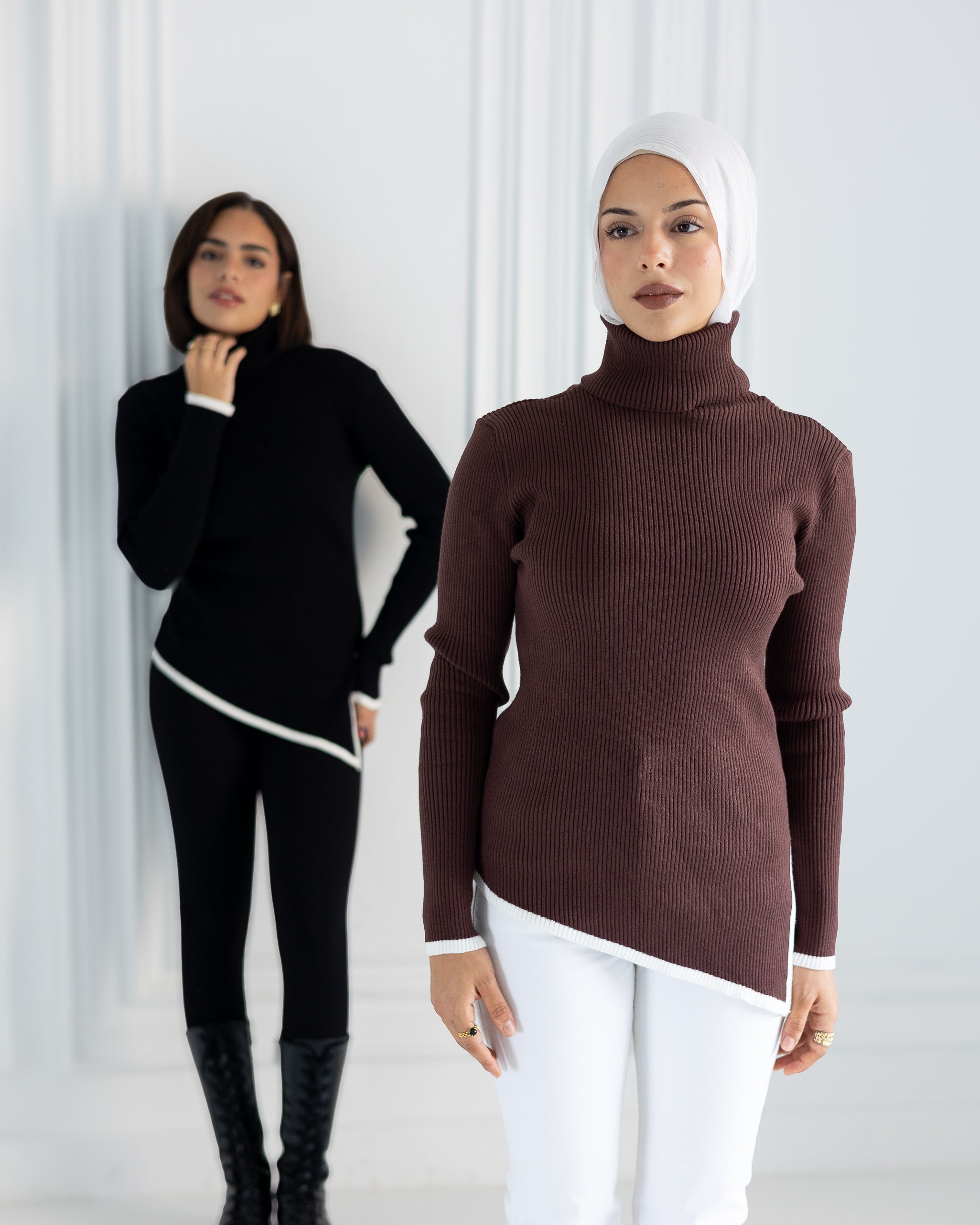 The Outline Pullover in Brown
